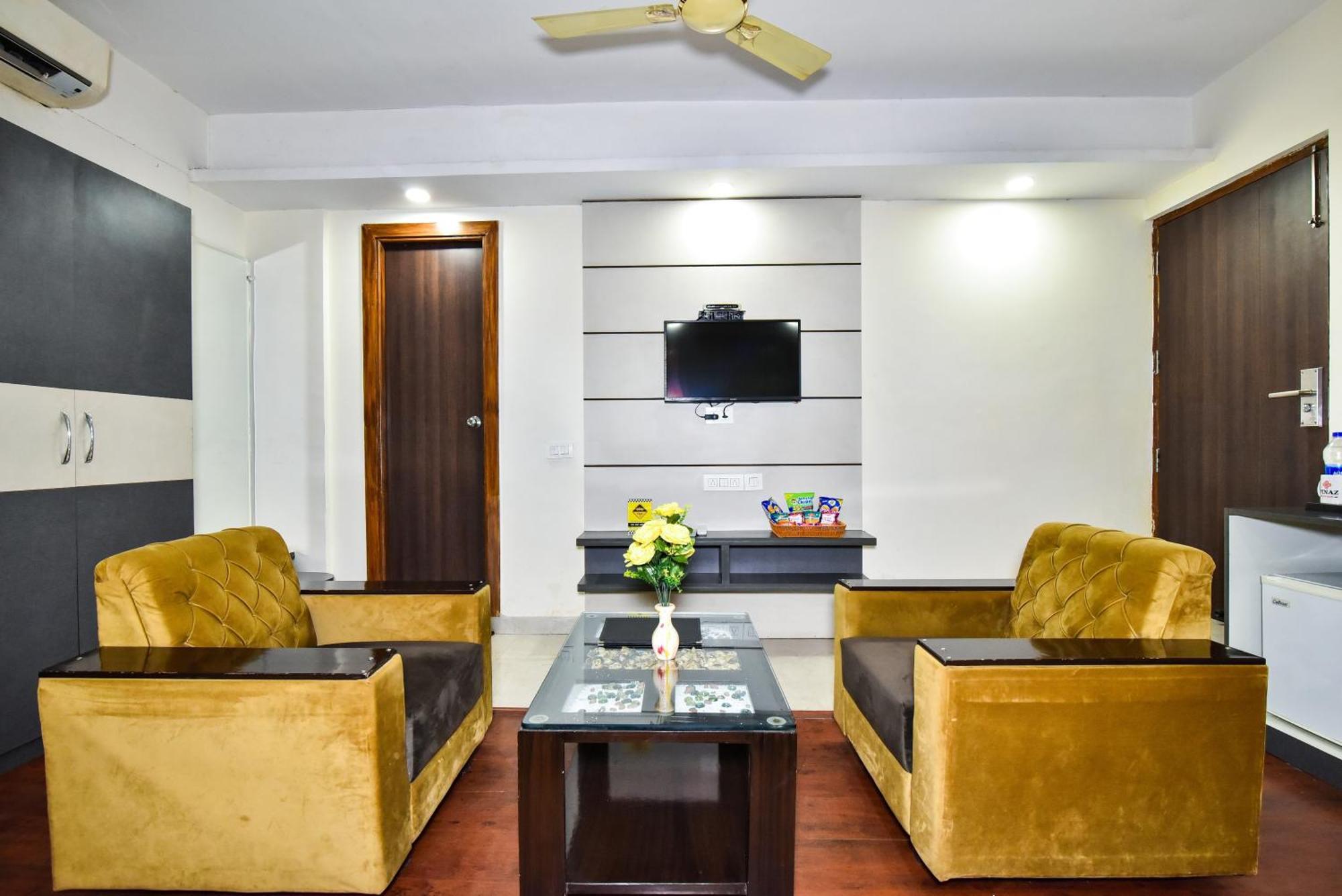 Pinaz Royale Hotel Amritsar Bagian luar foto